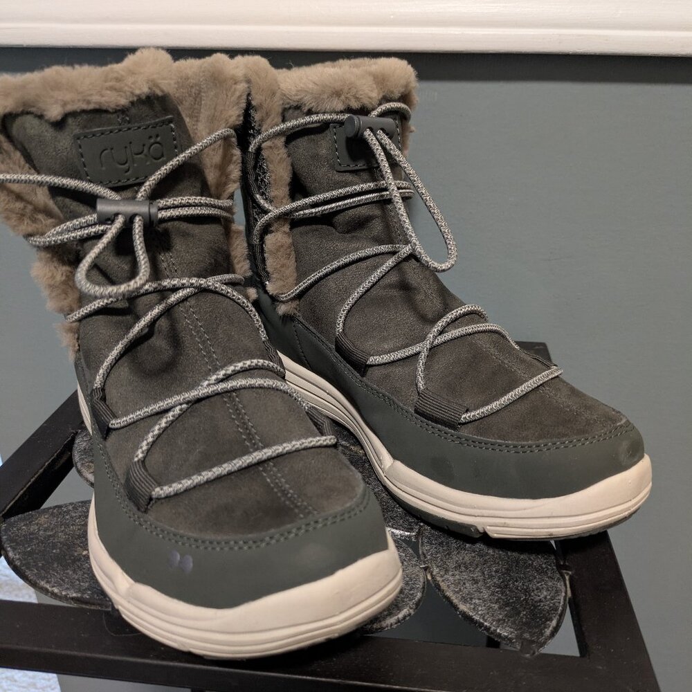 Ryka Aubonne Boots Dark Green Sz 6